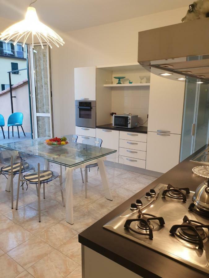 דירות ריומאג'ורה Ca Vivaldi Penthouse 5Terreparco מראה חיצוני תמונה